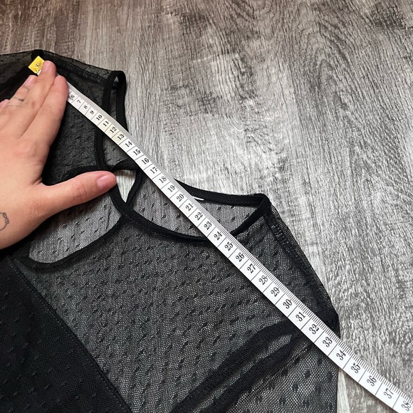 Back Lace Evening Dress - Picture 7 of 9